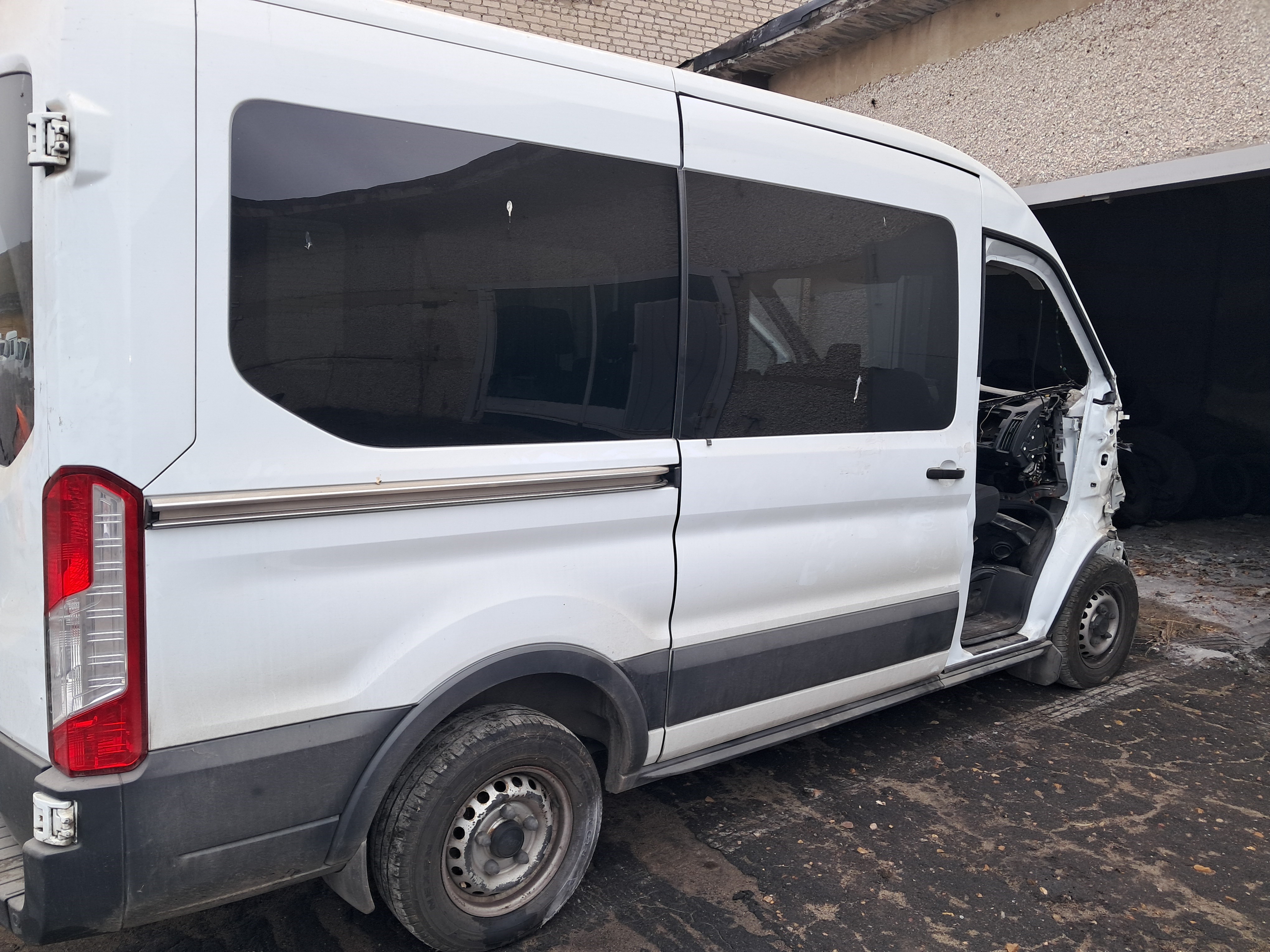 FORD TRANSIT H 475 OC 750 