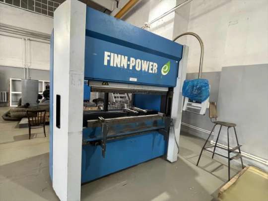 Электромеханический листосгибочный пресс с ЧПУ FINN POWER. 