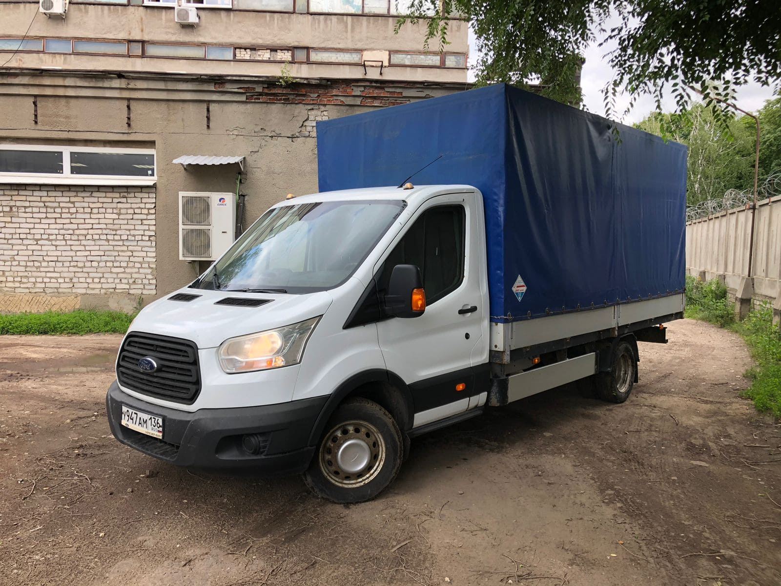 Бортовая платформа 3227 АМ FORD