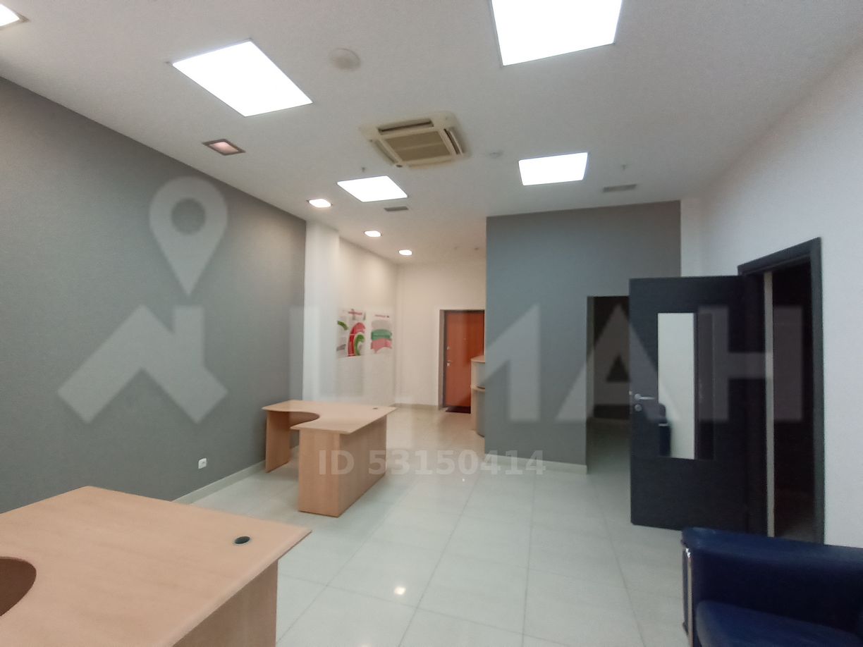 ofis-ekaterinburg-ulica-karla-libknehta-900116588-1.jpg
