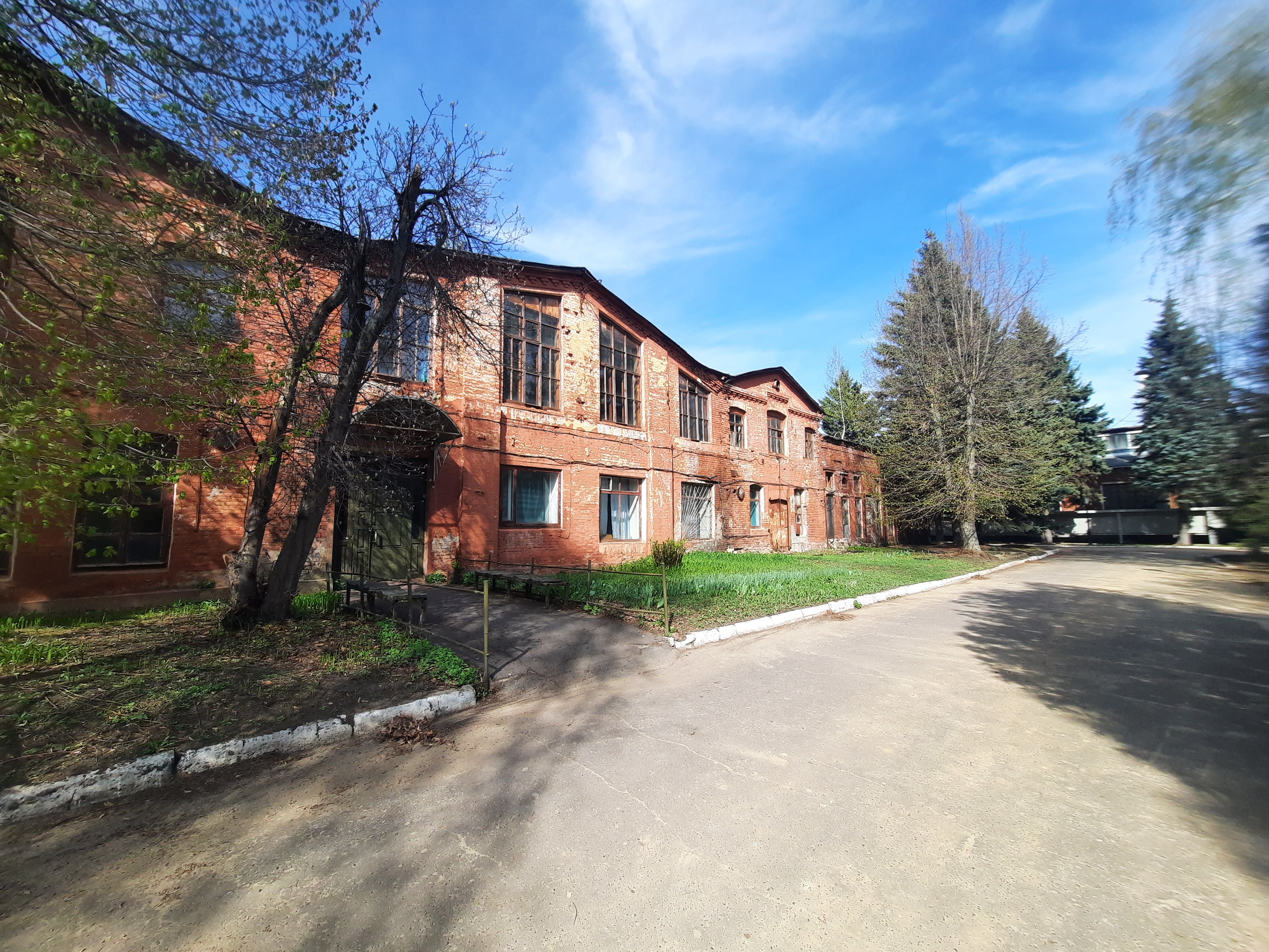 Производственное здание цеха №3 с з/у