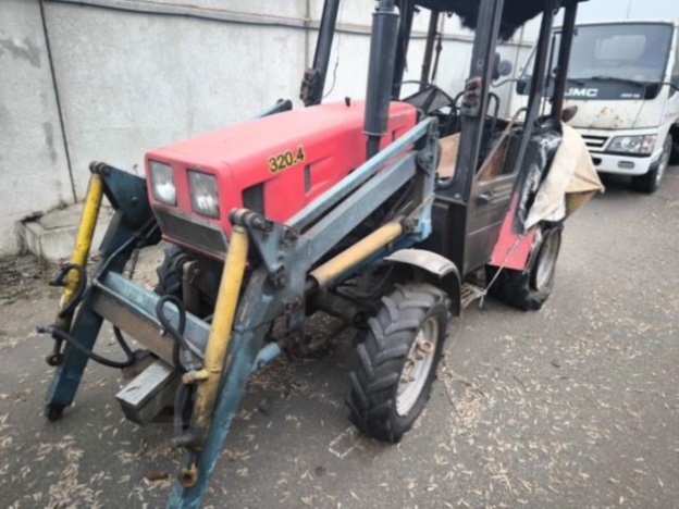 Машина коммунальная МКР 320-ПО. 77 ВУ 3620 