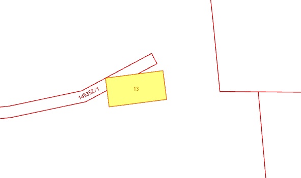 Земельный участок 