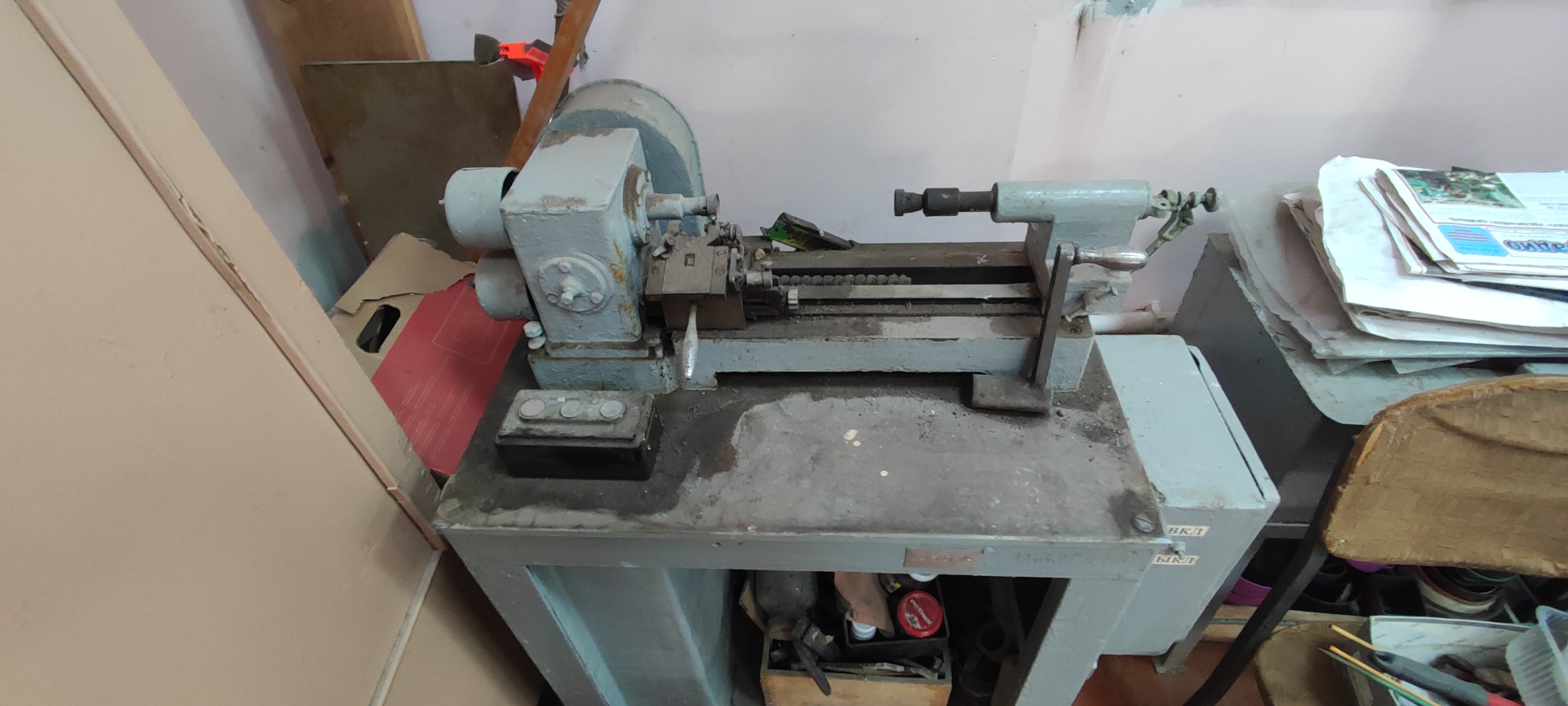 Станок для нанесения серебра на каркас катушки № 4701